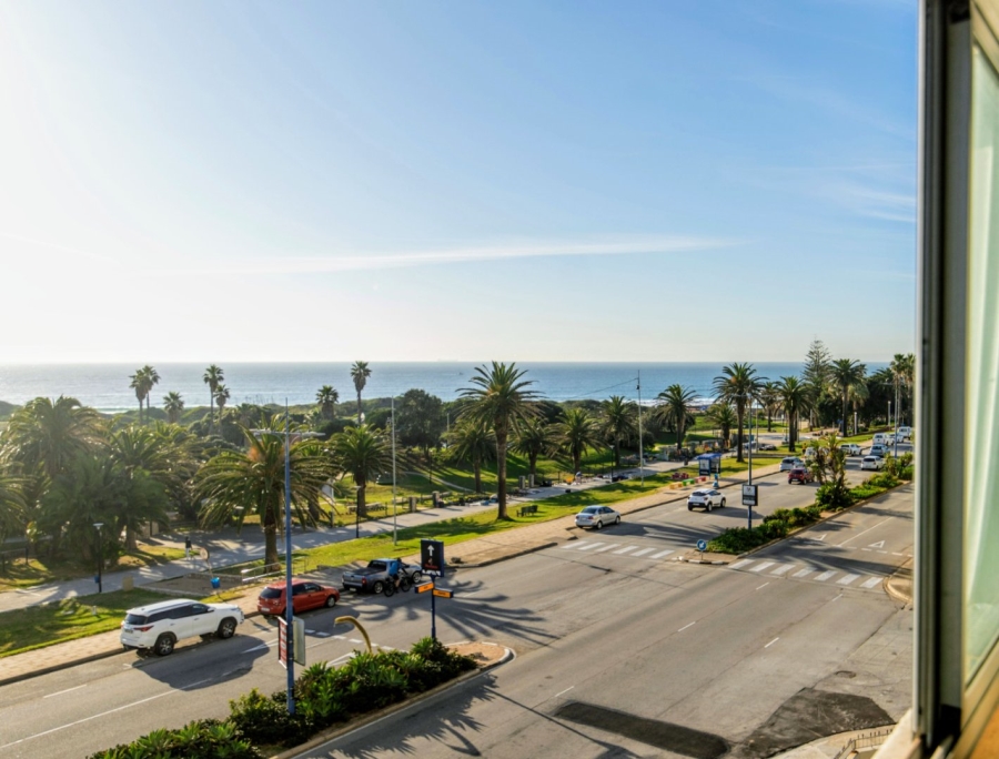 2 Bedroom Property for Sale in Humewood Eastern Cape